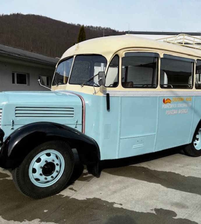 1952 Praga RND Autobus