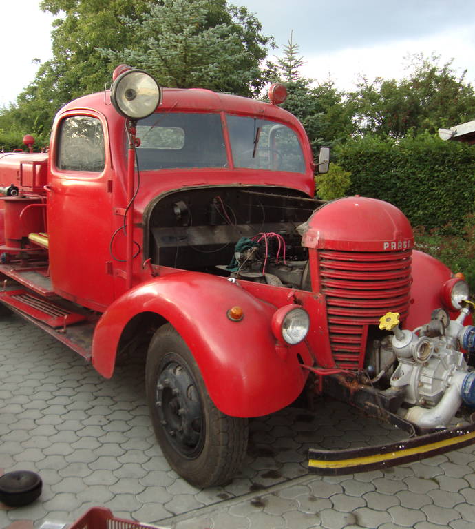 1953 Praga RN hasičská C