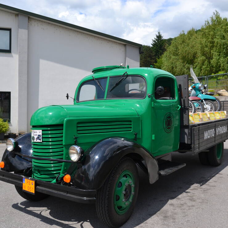 1956 Praga RND - valník