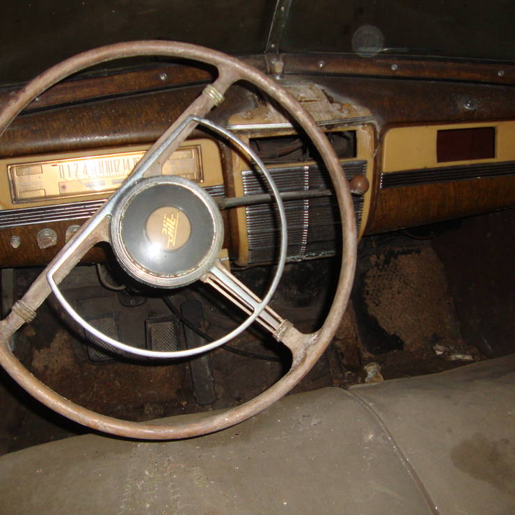 1947 ZIS 110
