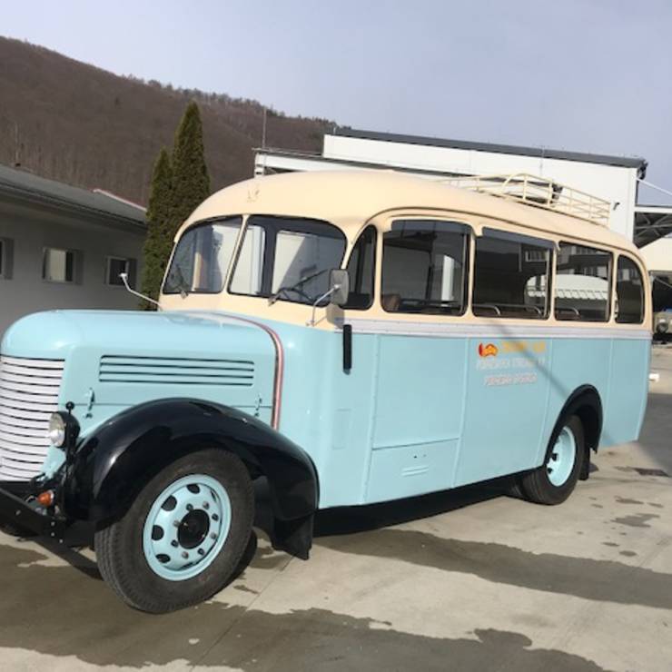 1952 Praga RND Autobus