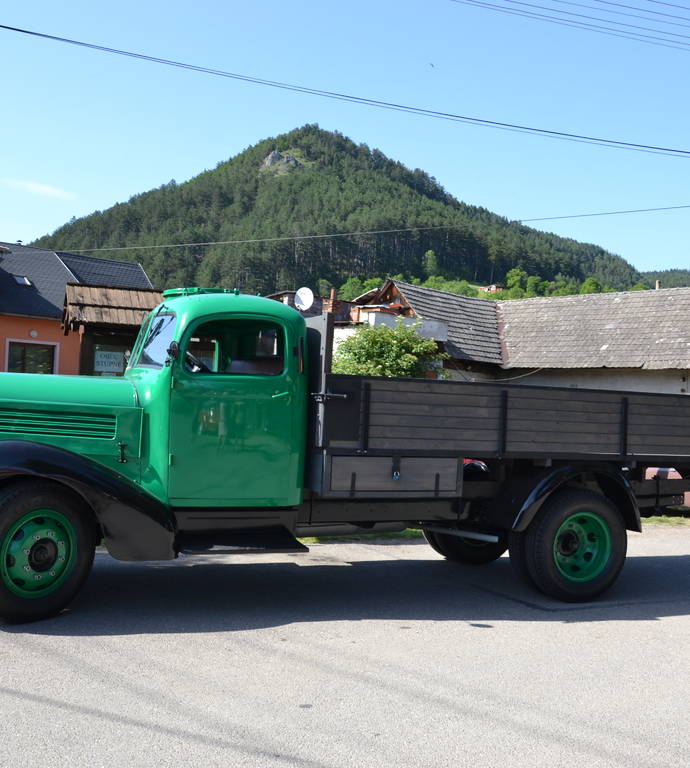 1956 Praga RND Valník